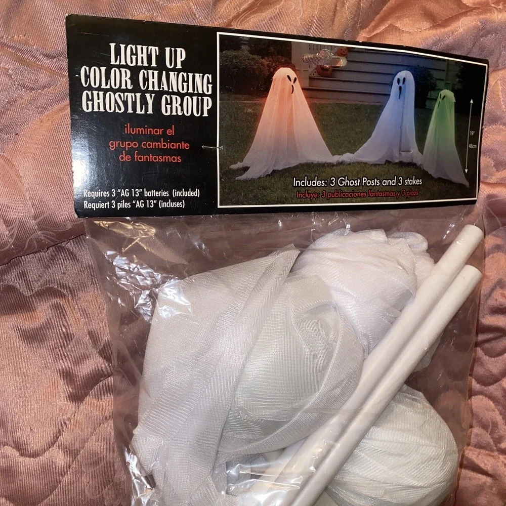 Forum Novelties 3 Small Ghostly Group Decoration 19